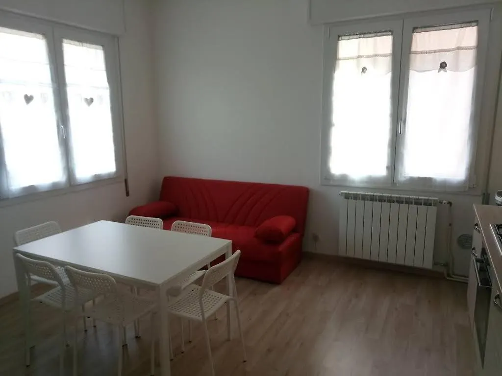 Sunshine 40Mt Tram Wifi Ingresso Indipendente Venezia Apartment Mestre